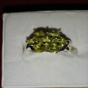 Peridot Sterling Silver 925 Ring Sz 7